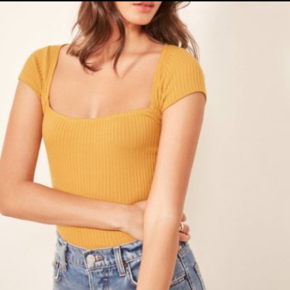 Reformation Bardot Top, size M, mustard yellow